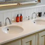 1 Bed In Harrogate Oc-92344 Holiday home *