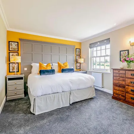 1 Bed In Harrogate Oc-92344 Ferienhaus