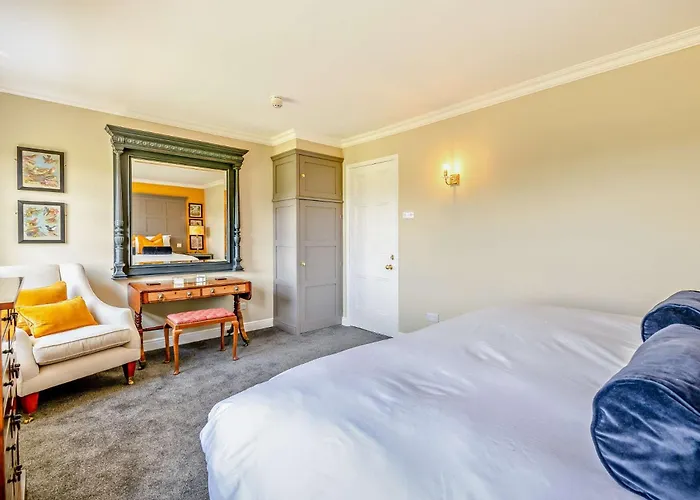 1 Bed In Harrogate Oc-92344 *