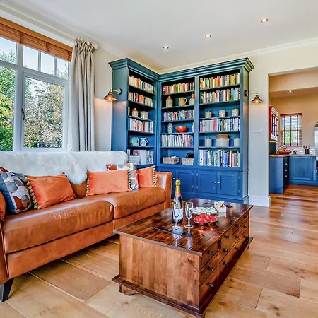 1 Bed In Harrogate Oc-92344 Vakantiehuis Arlington