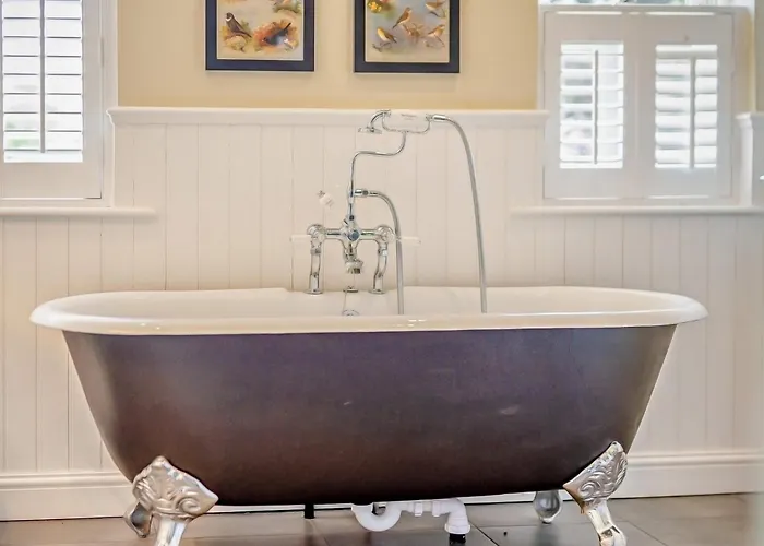 1 Bed In Harrogate Oc-92344 *